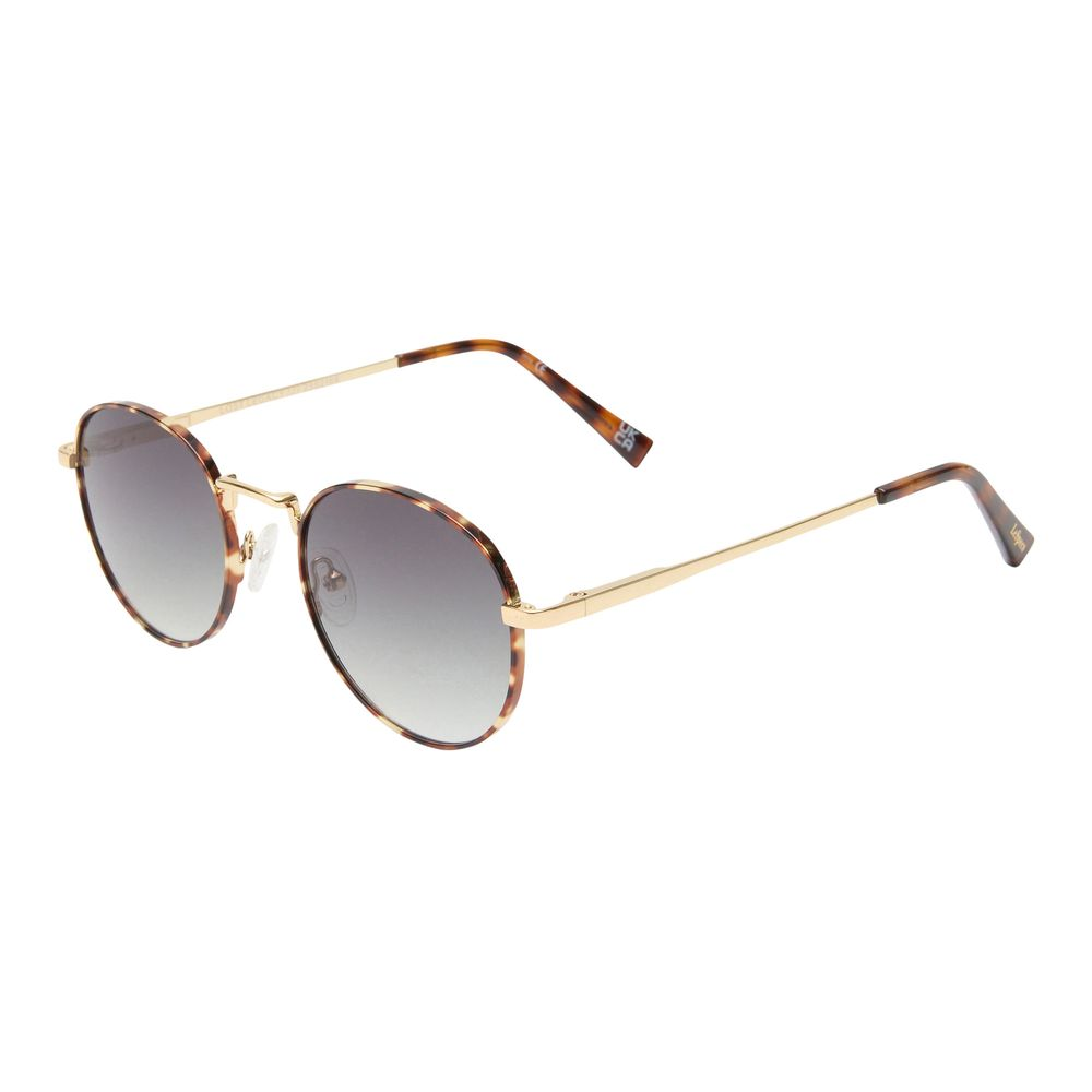 Original product photo: glasses on white background